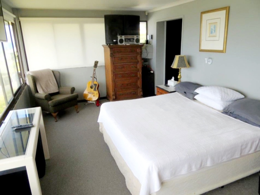 5 Bedroom Property for Sale in De Bakke Western Cape